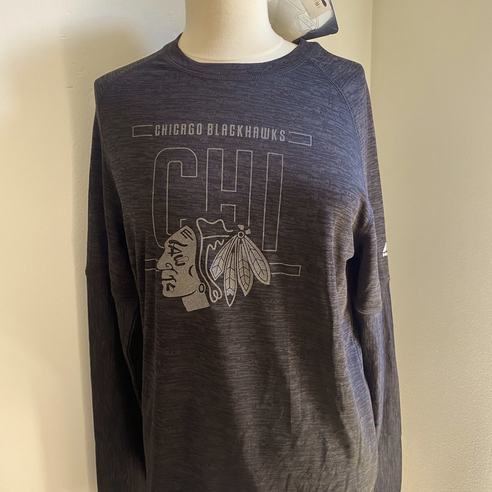 NWT Chicago Blackhawks long sleeve soft tee